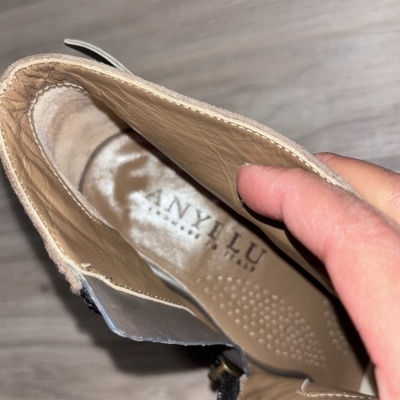 Anyi Lu hand made in Italy Chic Gray Ankle Boots - Picture 6 of 7